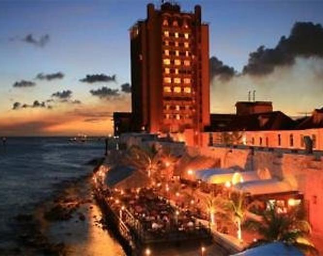 Plaza Hotel Curacao - Außenansicht