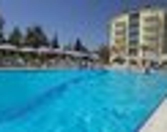 Lims Bona Dea Beach Hotel - Pool