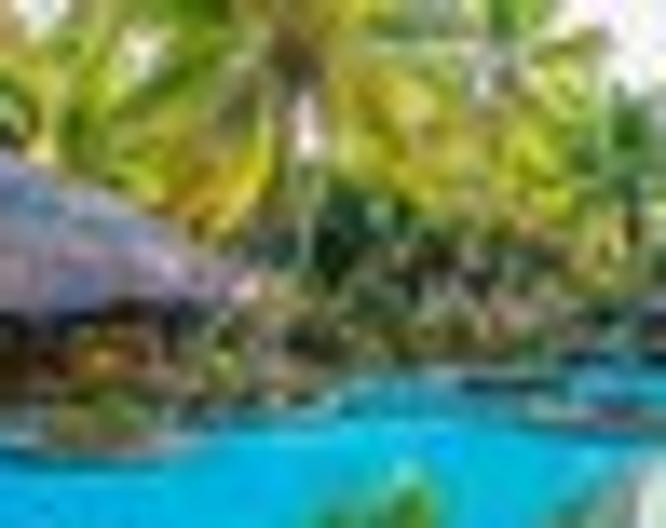 Ravintsara Hotel - Pool
