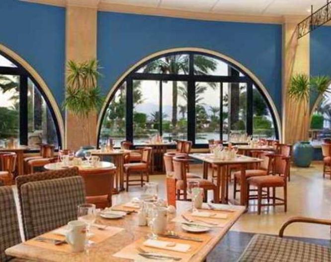 Hilton Nuweiba Coral Resort - Essen und Trinken