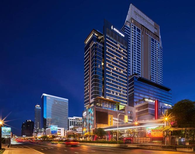 Aetas Lumpini - Außenansicht