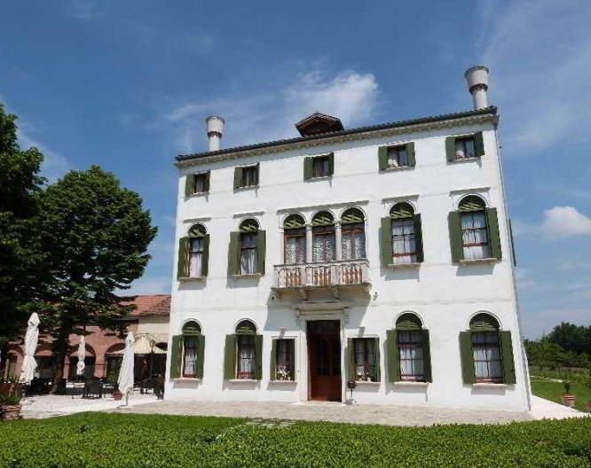 Villa Martin Museo Hotel - Außenansicht