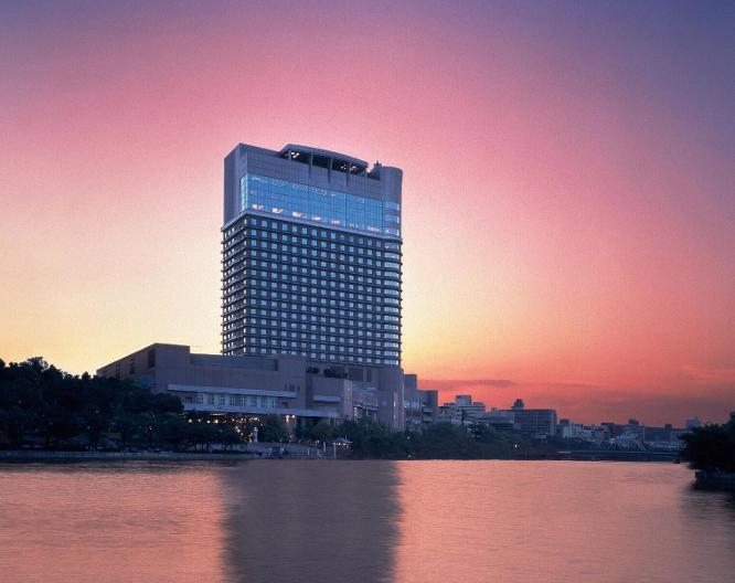 Imperial Hotel Osaka - Außenansicht