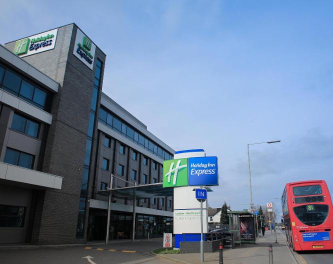 Holiday Inn Express London Heathrow T5 - Außenansicht
