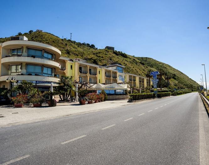 La Tonnara - Außenansicht