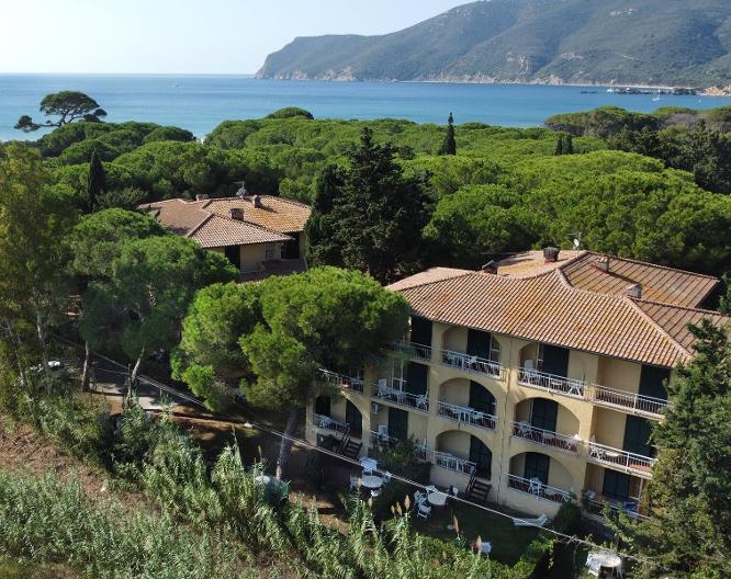 Residence Golfo della Lacona - Außenansicht