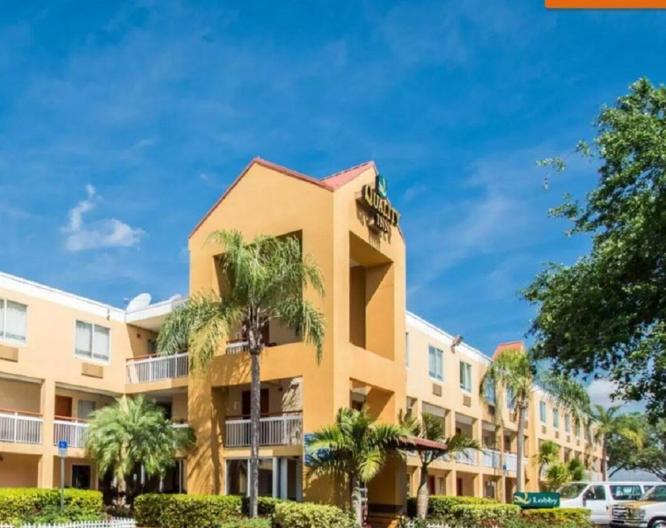 Quality Inn Miami Airport - Vue extérieure