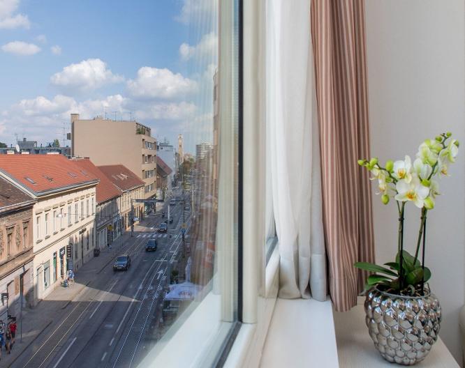 Hotel Jadran - Außenansicht