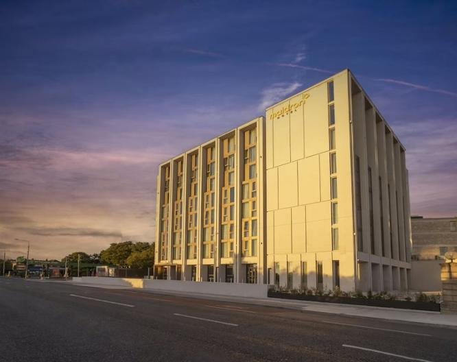 Maldron Hotel Merrion Road - Außenansicht