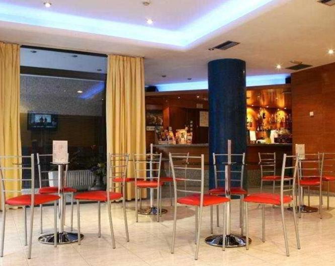 Fleming Center by Punta 25 Hotels Group - Essen und Trinken