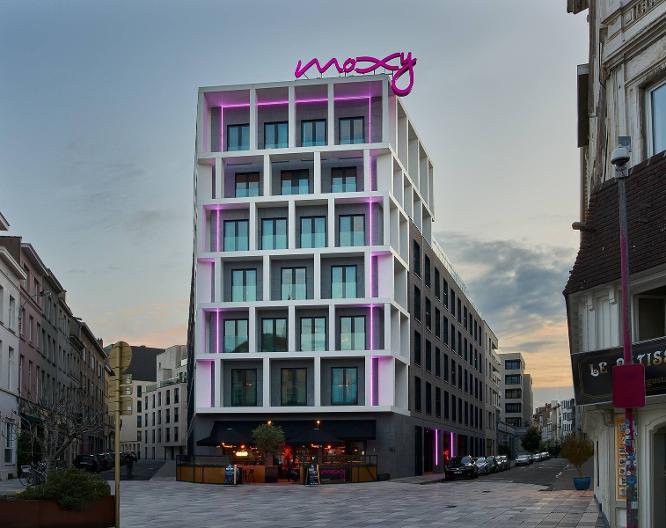 Moxy Brussels City Center - Außenansicht