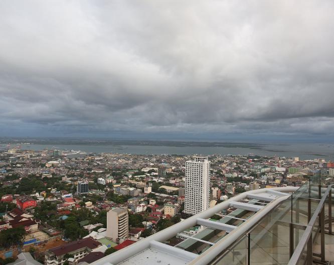 Crown Regency Hotel & Towers Cebu - Außenansicht