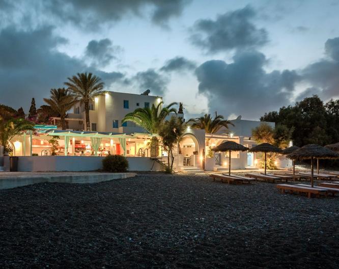 Sigalas Hotel - Außenansicht