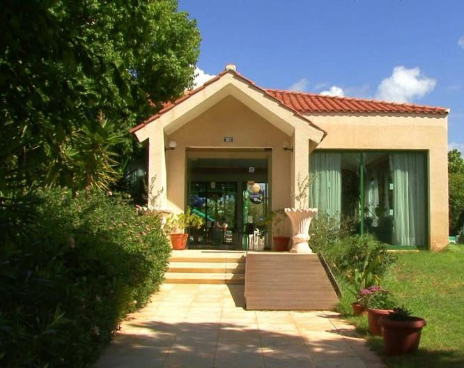 Mandalena Hotel Apartments - Außenansicht