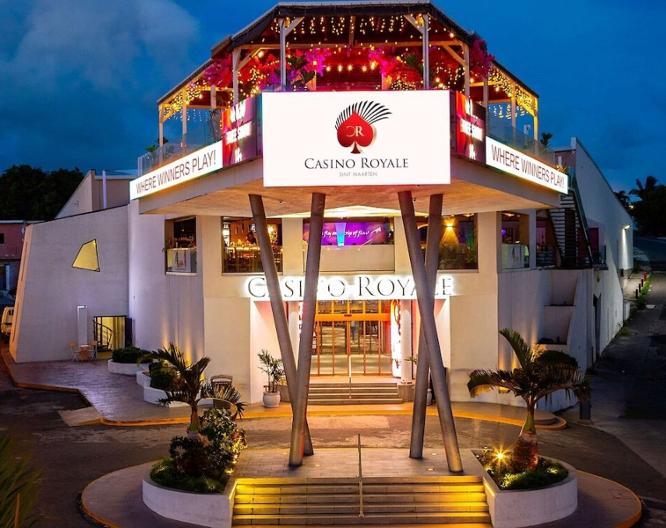Sonesta Maho Beach Resort, Casino & Spa - Außenansicht