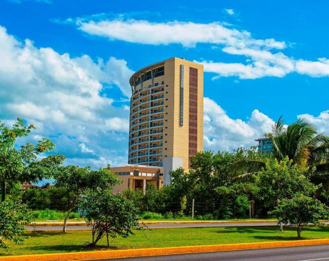 Krystal Urban Hotels Cancún Centro - Vue extérieure