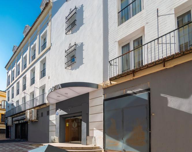 Magna Sevilla Apartamentos - Außenansicht
