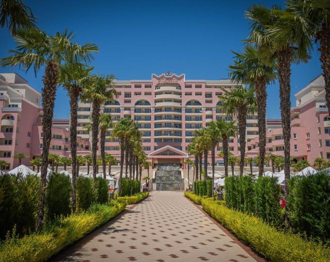 DIT Majestic Beach Resort - Ausstattung
