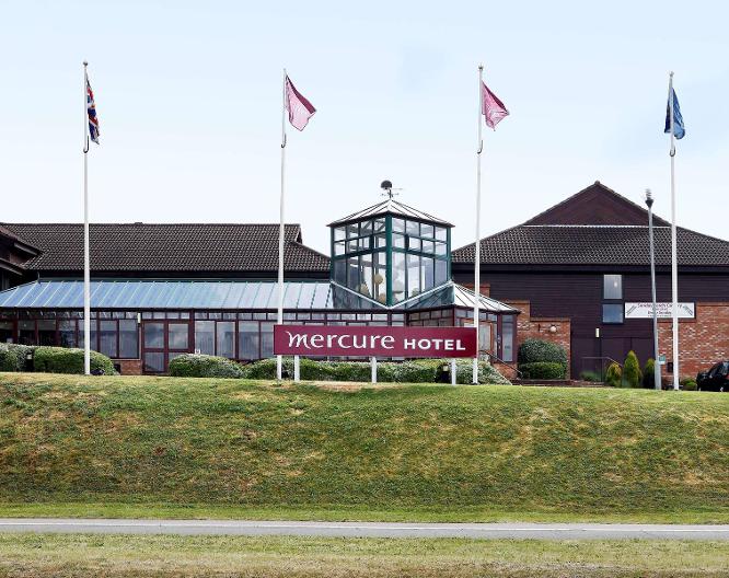 Mercure Hatfield Oak - Außenansicht