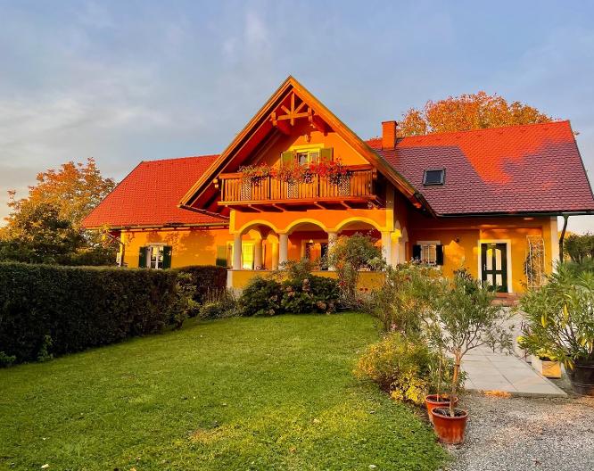Weingut Rohrbacher - Außenansicht