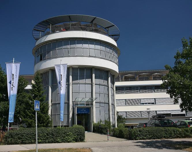 AllYouNeed Hotel Klagenfurt - Außenansicht