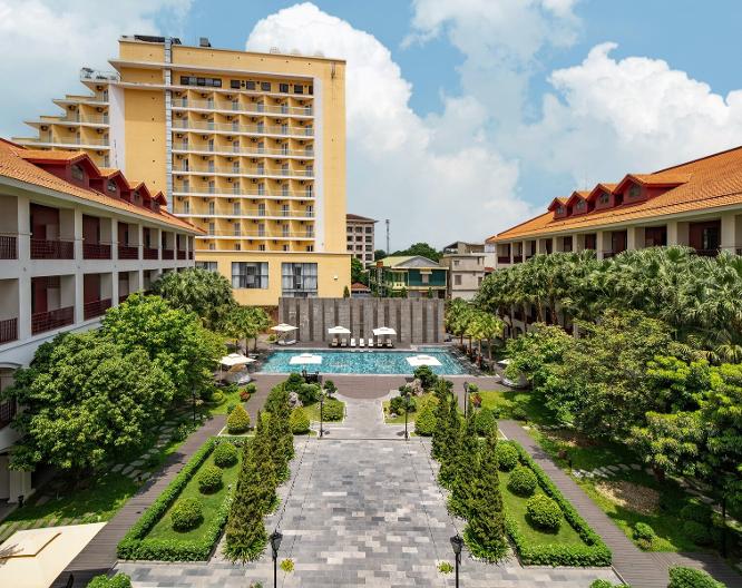 Senna Hue Hotel - Außenansicht