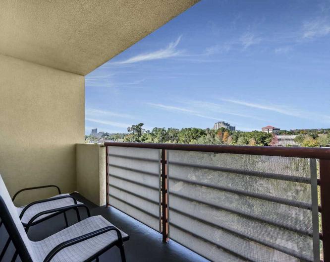 Crowne Plaza Orlando - Lake Buena Vista - Außenansicht