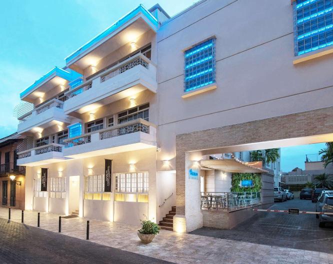 Hodelpa Caribe Colonial - Außenansicht