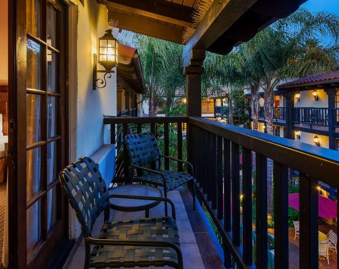 Best Western Carpinteria Inn - Außenansicht