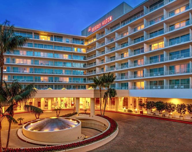 The Beverly Hilton - Außenansicht
