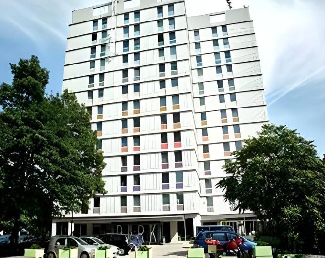 Hotel Park Ljubljana - Außenansicht