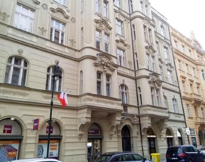Antik Hotel - Außenansicht