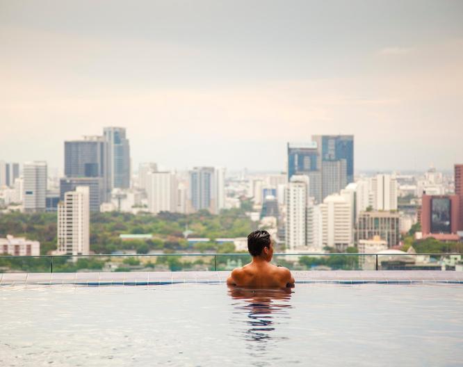Column Bangkok - Außenansicht