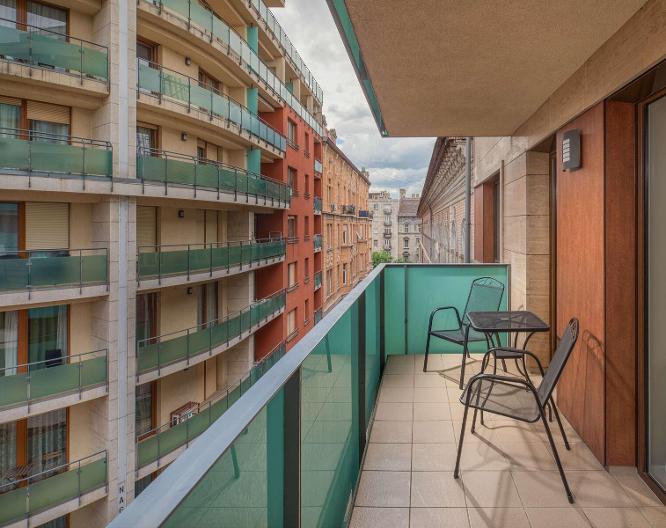 Escala Hotel & Suites - Außenansicht