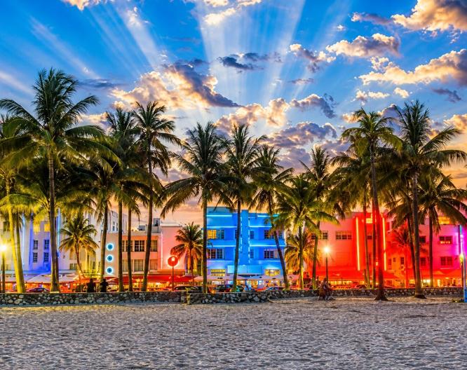 Hampton Inn Miami Coconut Grove/Coral Gables - Außenansicht