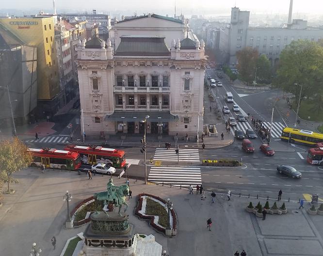 Five Points Square – City Center - Außenansicht