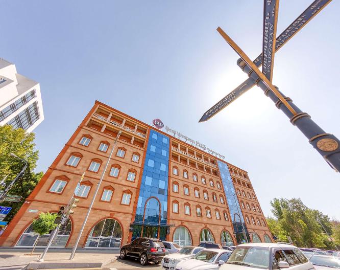 Best Western Congress Hotel - Außenansicht
