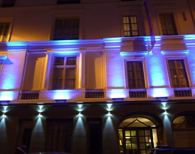 ZE Hôtel - Außenansicht