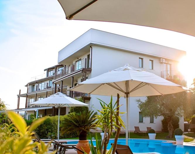 Hotel Riva Del Sole - Außenansicht