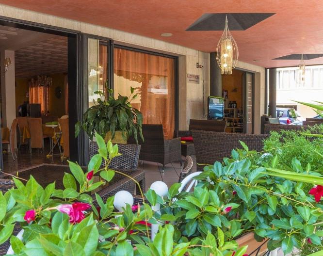 Hotel Villa del Mar - Außenansicht