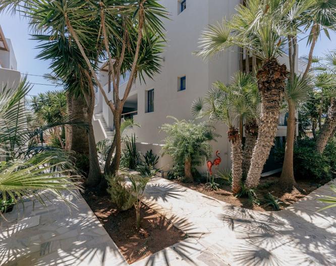 Galazio Beach Resort by Estia - Außenansicht