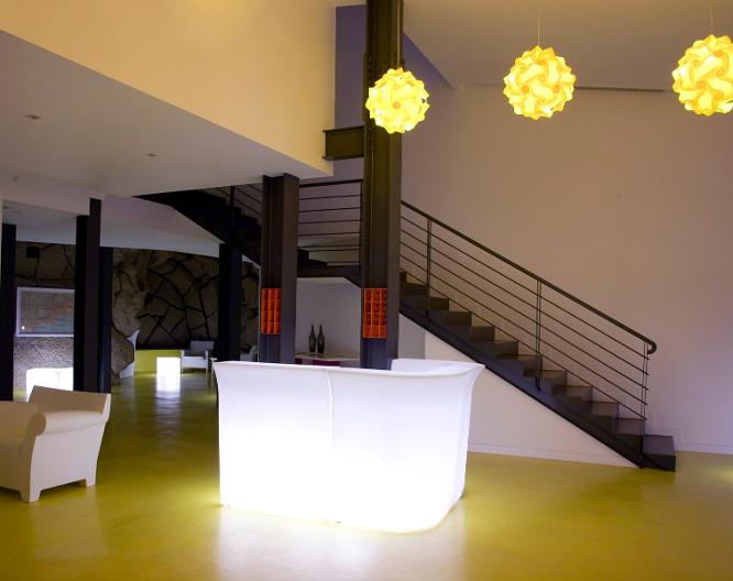 Correra 241 - Ausstattung