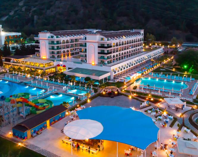 Dosinia Luxury Resort - Vue extérieure