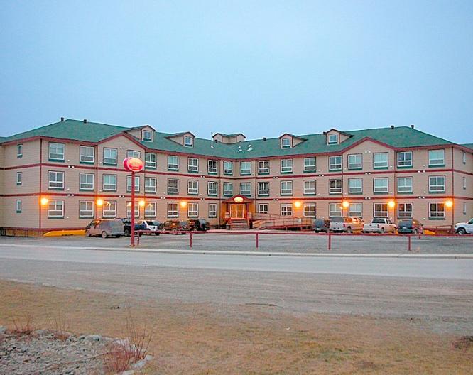 Capital Suites Inuvik - Außenansicht