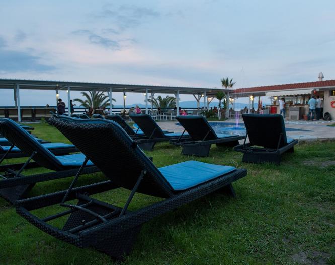 Hanioti GrandOtel - Außenansicht