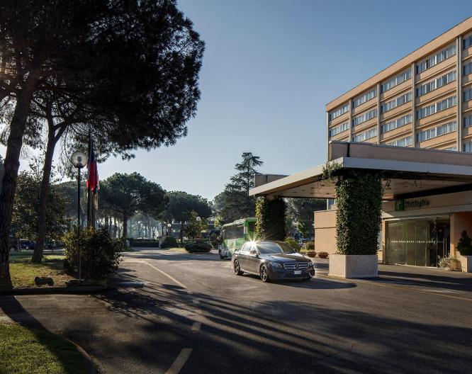 Holiday Inn Rome Parco dei Medici - Außenansicht
