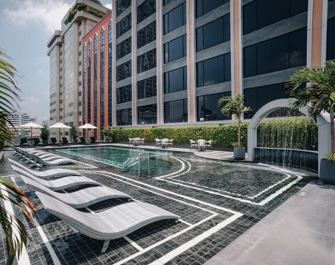Aira Hotel Bangkok - Außenansicht
