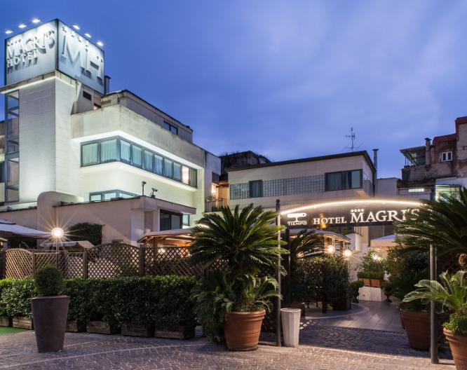 Magri's Hotel - Außenansicht