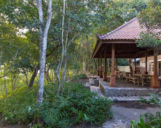 Menjangan Ecolodge - Außenansicht