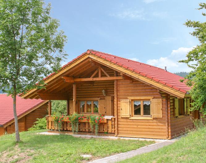 Naturerlebnisdorf Stamsried - Außenansicht